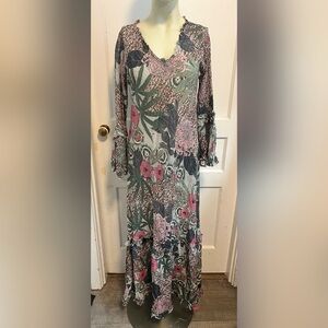ONE SEASON
Long Poppy Beach Resort Boho Dress in Bora Bora Pink Size XS